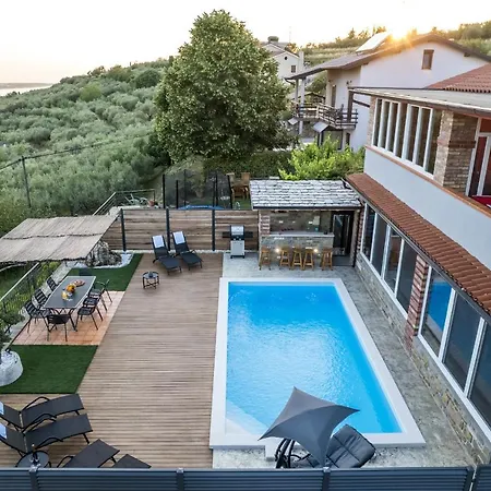 Apartmán Vip Kavo *